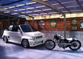 ホンダ シティ カブリオレ ターボ : CL175と 01