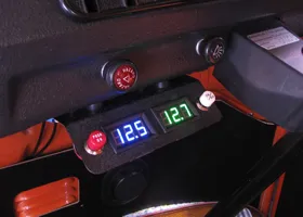 Main & Sub Battery monitor set on my BUS