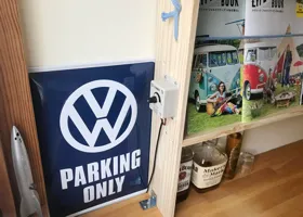 Magazine rack switch