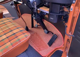 '74 VW Type-2 LateBay BUS PUMPKY floor